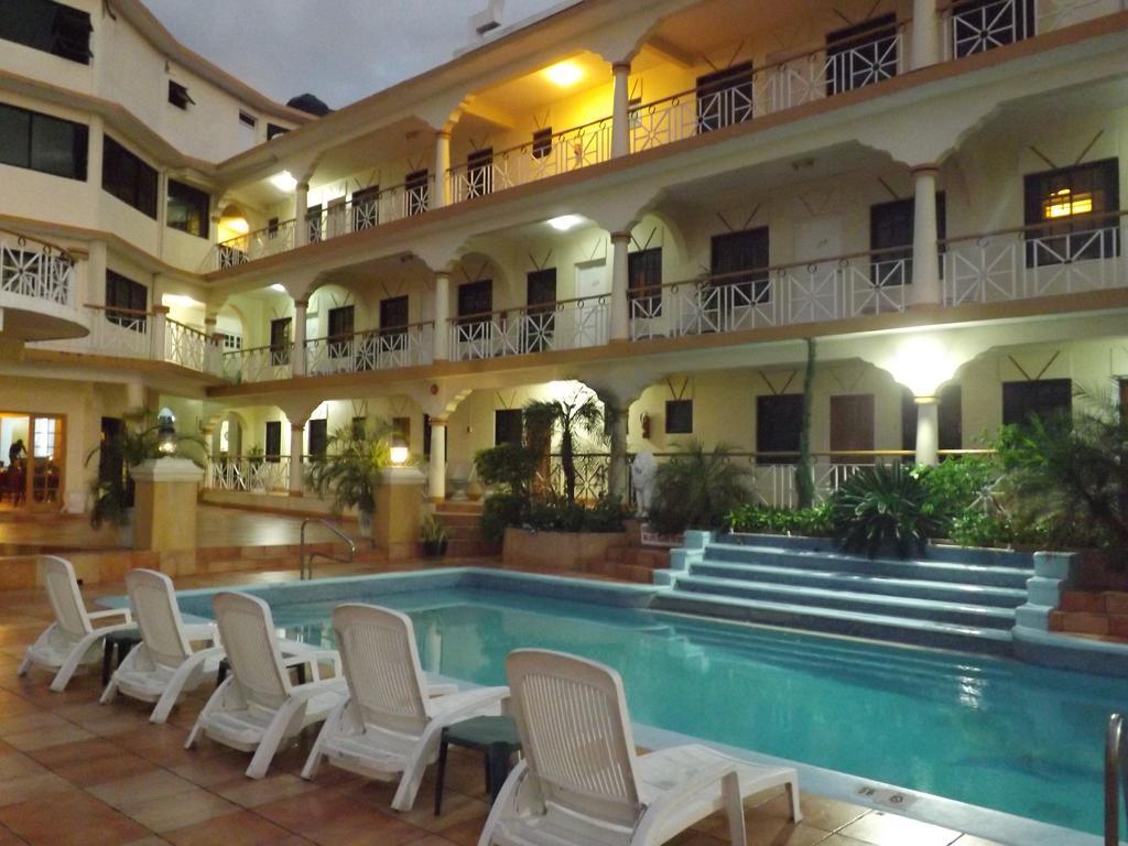 Grandiosa Hotel Montego Bay Esterno foto
